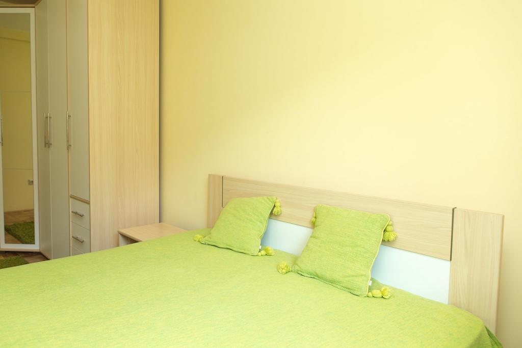 Appartement Apartman Ivana à Novi Sad Extérieur photo